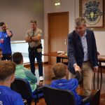 O CONCELHO RECEBEU A VISITA DE UMA EQUIPA DE JOVENS ATLETAS DA ESCOLA DE FUTEBOL FURACÃO DE TIJUCAS SC - BRASIL Nome do